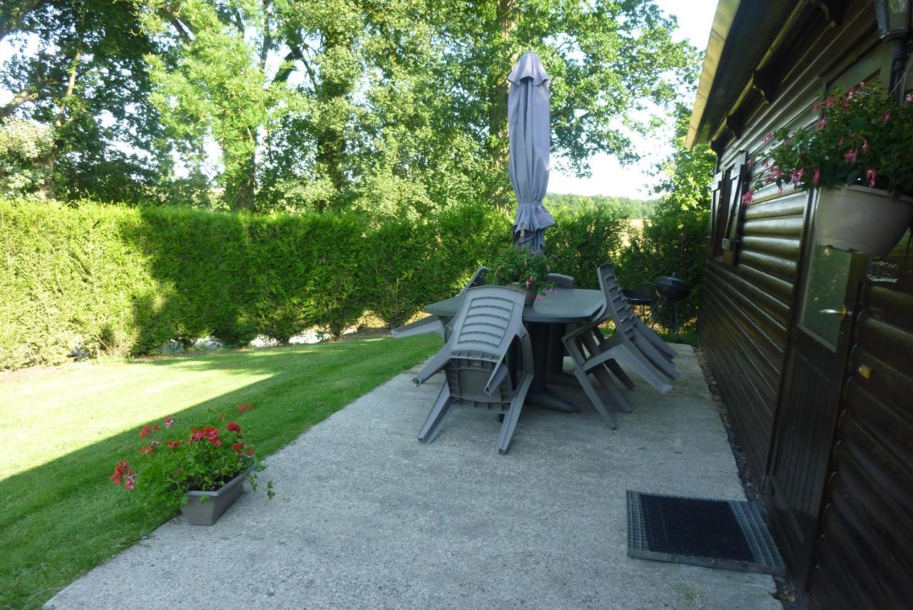 3 Gites - Relais Du Saussay In Pertheville Ners 外观 照片